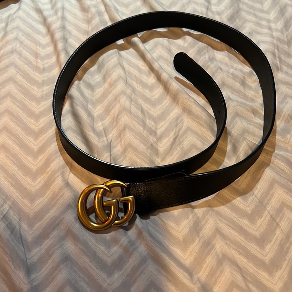 Gucci belt - gold and black womans